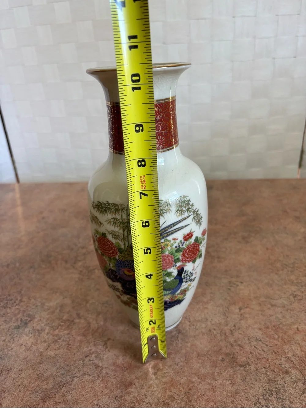 Vintage Japanese Satsuma porcelain vase